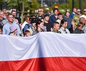 Obchody 80. rocznicy wybuchu Powstania Warszawskiego w Toruniu. Mieszkańcy grodu Kopernika pamiętają o bohaterach