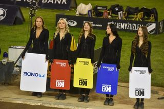 PRES Grupa Deweloperska Toruń - Betard Sparta Wrocław. Zdjęcia kibiców i zawodników z półfinału PGE Ekstraligi na Motoarenie