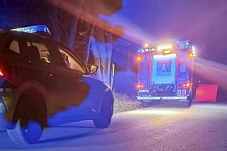 Śmiertelny wypadek pod Radomskiem. 47-latek uderzył quadem w drzewo
