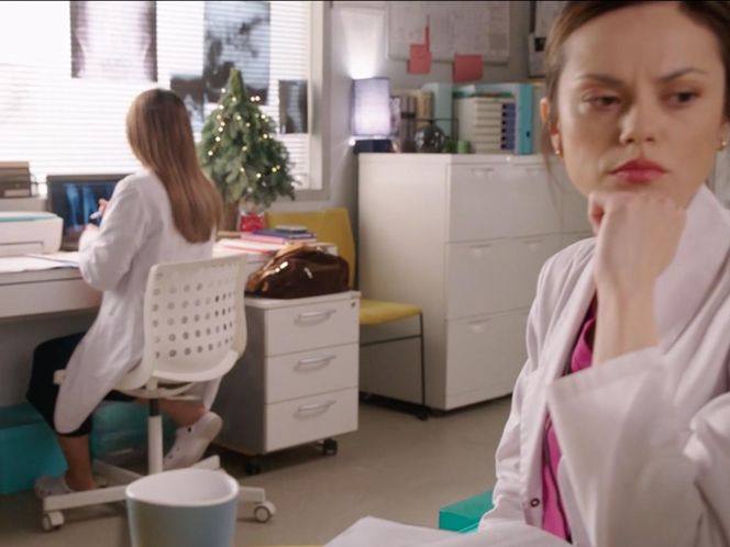 M jak miłość odc. 1853 kulisy serialu . Kasia (Paulina Lasota), Aneta (Ilona Janyst) 