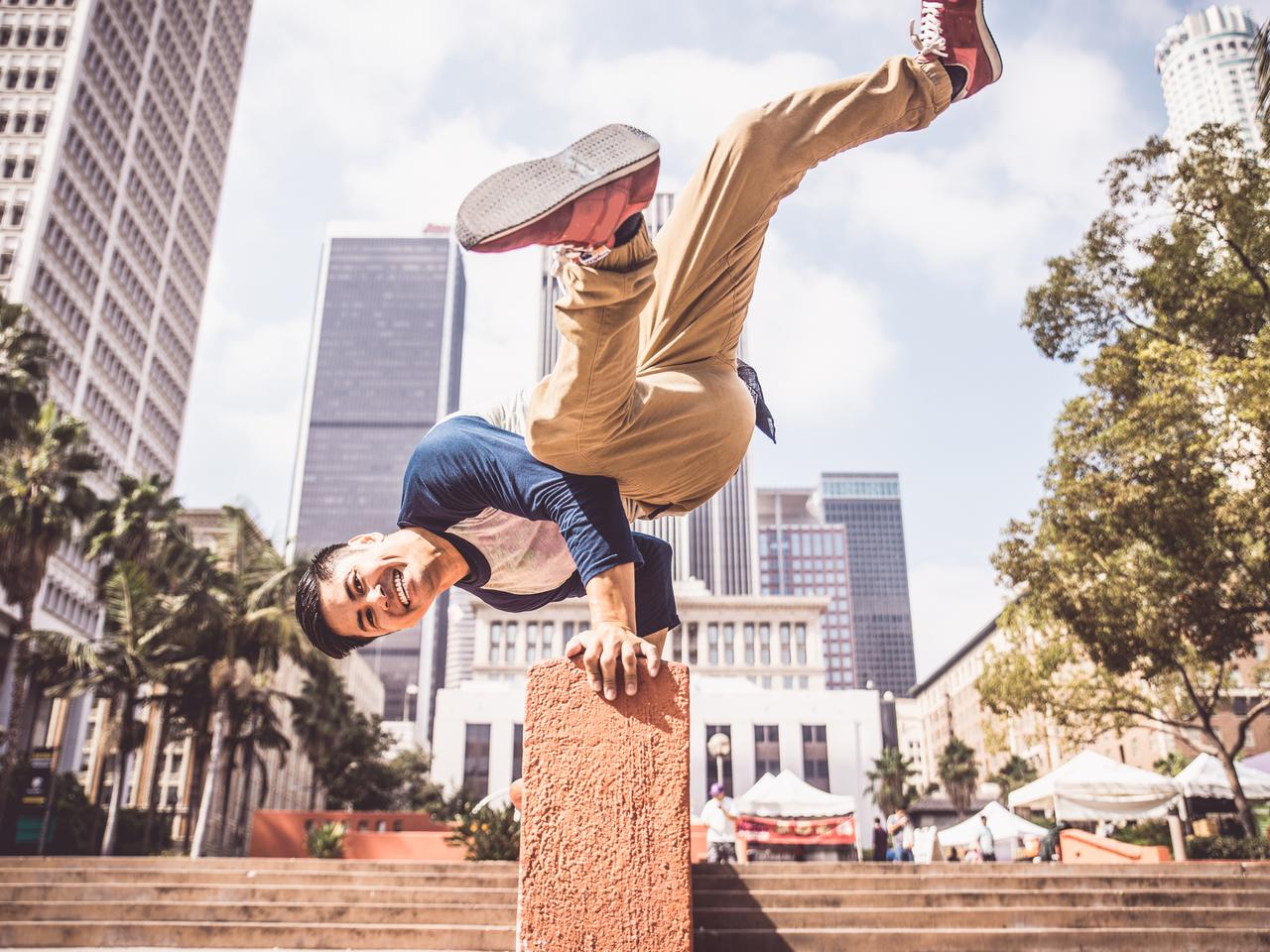 Warsztaty parkour na Leszczynkach i Witominie! Zajęcia są bezpłatne.