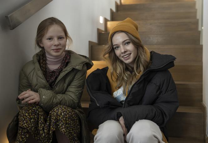 Tajemnica zawodowa. Paulina Żurawska (Justyna Zielska), Lenka (Antonina Litwiniak)