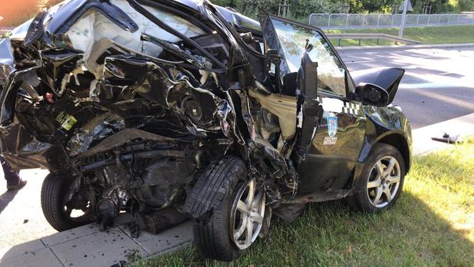 Tragiczny wypadek na ul. Krzywoustego w Poznaniu. Dwie osoby nie żyją