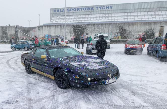 Parada Świątecznych Samochodów w Tychach