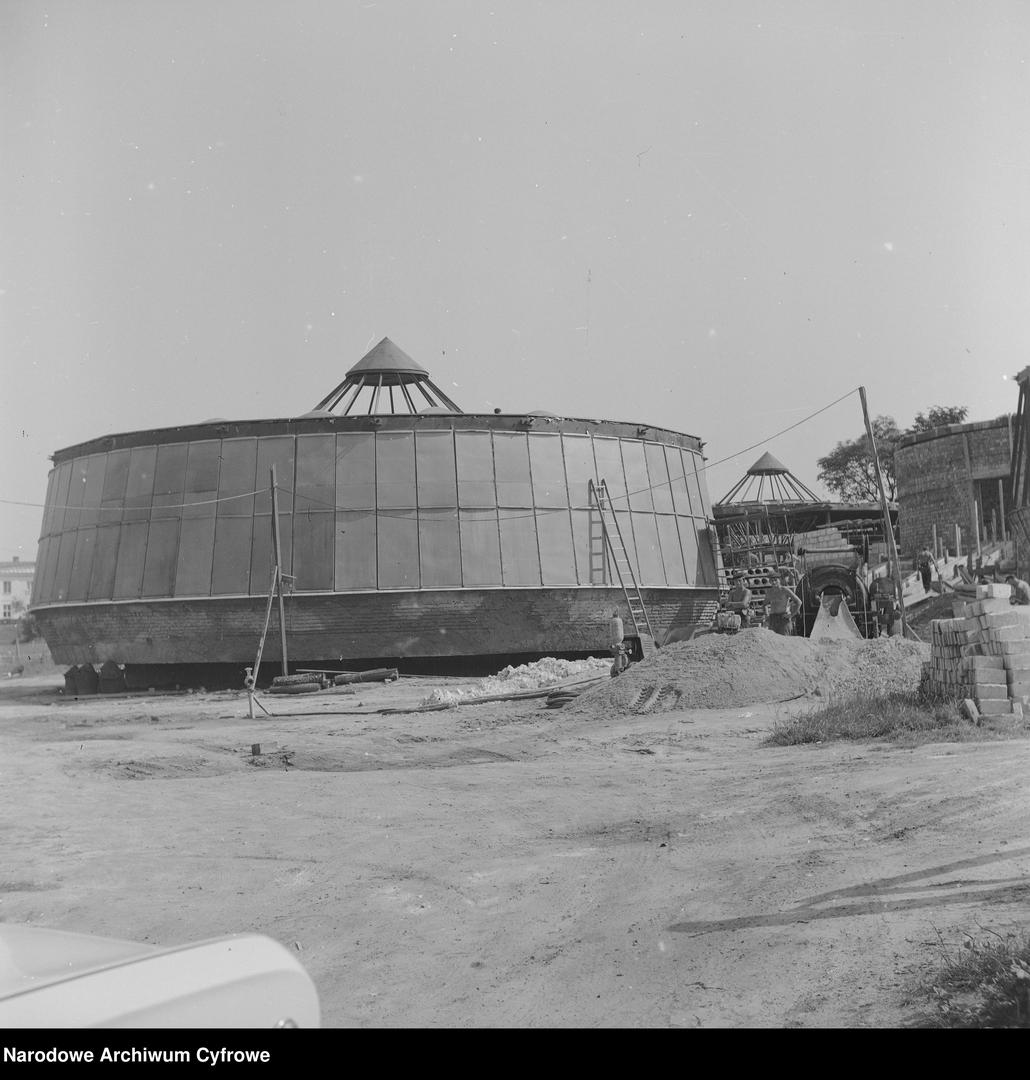 Spodki w Białymstoku - zdjęcia. Zobacz kultowe pawilony
