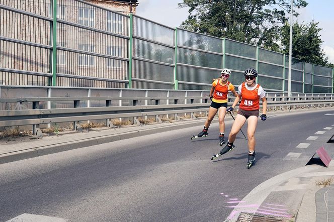 W pierwszym dniu zawodów o Puchar Polski w biegach na nartorolkach Marwe Cup zawodnicy wzięli udział w sprincie techniką dowolną