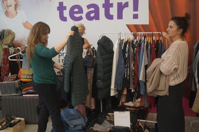 Babi Targ, czyli wielkie wietrzenie szaf w Bydgoszczy [ZDJĘCIA]