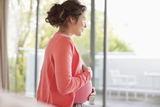 Mindfulness - czyli sztuka uważności. Jak ją wykorzystać w okresie ciąży i macierzyństwa?