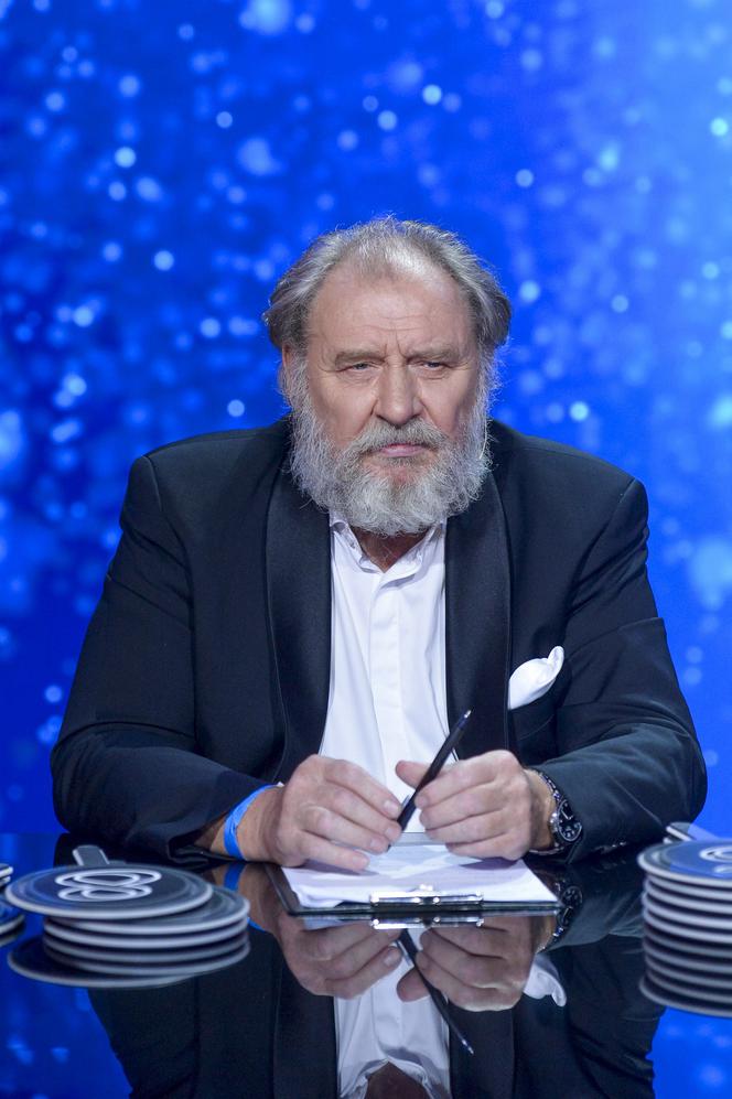 Ale kiepsko zarósł