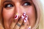 Influencerka kupiła viralową drożdżówkę za 59 zł. To, co w niej znalazła mocno ją zaskoczyło