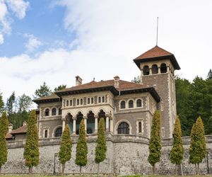 Zamek z serialu Wednesday istnieje naprawdę. Tak w rzeczywistości wygląda Nevermore