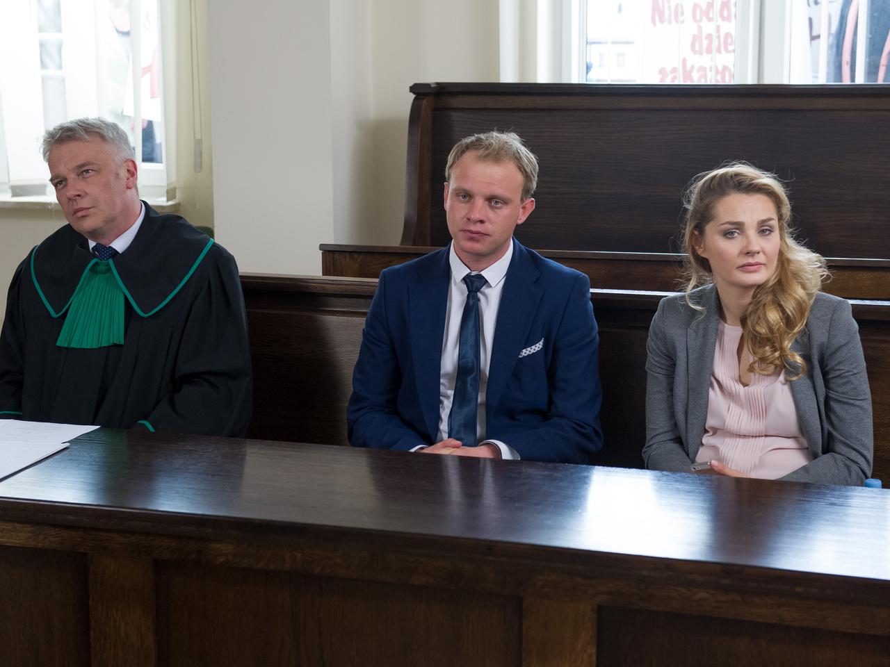 Na Wspólnej odc. 2009. Zuza (Małgorzata Socha), Kamil (Kazimierz Mazur), Adam (Zbigniew Stryj)