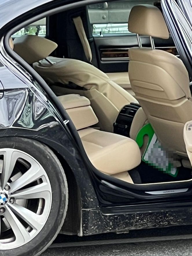 Kluczowa droga w Warszawie zablokowana. Poważny wypadek na Wisłostradzie