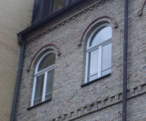 Zabytkowa fasada z XX wieku zachwyca białostoczan. Dzisiaj mieści się tam słynna instytucja