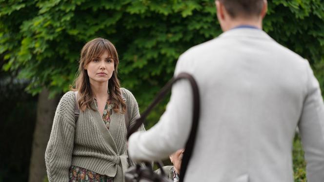 Na dobre i na złe, odcinek 822: Pierwsze spotkanie Hani i Michała po odwołanym ślubie! Dopadną ją wyrzuty sumienia - ZDJĘCIA