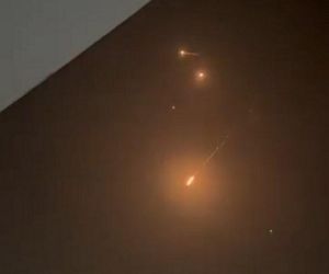 Rakieta trafiła prosto w blok w Izraelu