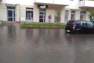Powódź na ul. Zachodniej 15. Mieszkaniec: Ręce opadają