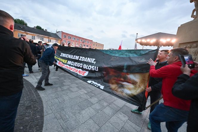 Debata Telewizji Republika w Końskich przed II turą wyborów prezydenckich