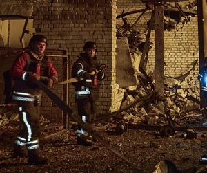 Kijów odcięty od prądu, wybuchy i pożary. Wielki atak Putina