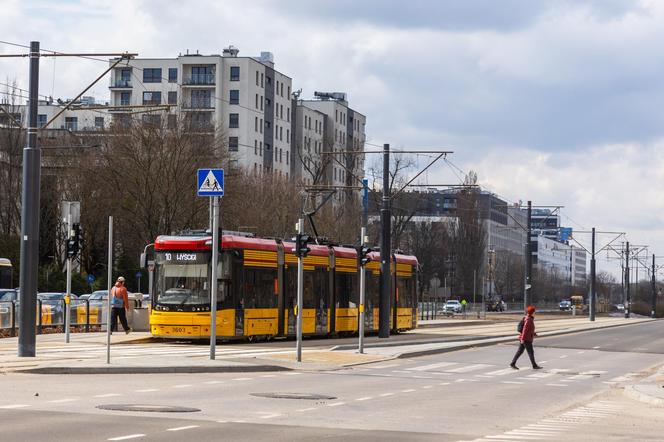 Tramwaj na Kasprzaka i Wolskiej w Warszawie