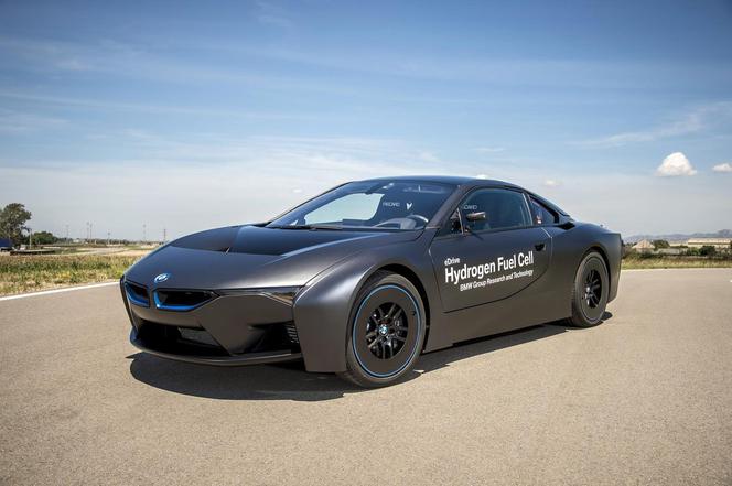 BMW i8 Hydrogen Fuel Cell