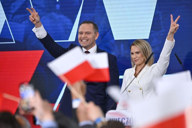  Jolanta Kwaśniewska i Marta Nawrocka