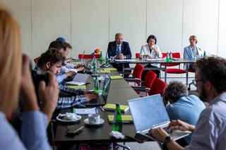 Konfewrencja w siedzibie NFOŚiGW w sprawie programu Czyste powietrze 