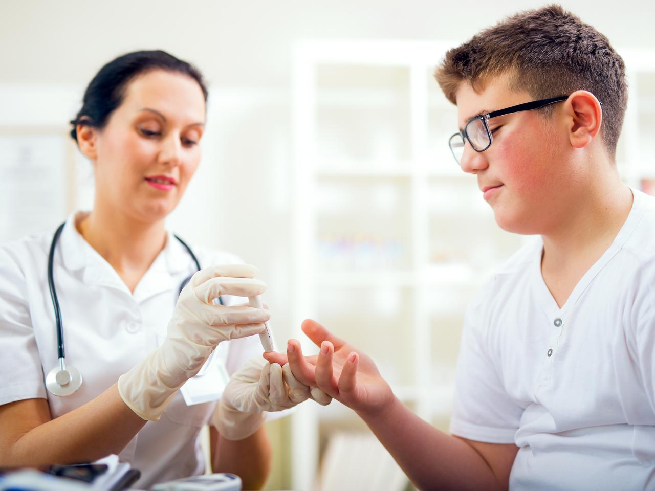 Cukrzyca może dotykać dzieci - objawy i leczenie cukrzycy u dzieci i młodzieży