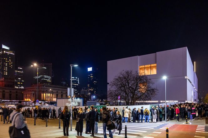 Premierowy wieczór w nowym muzeum w Warszawie