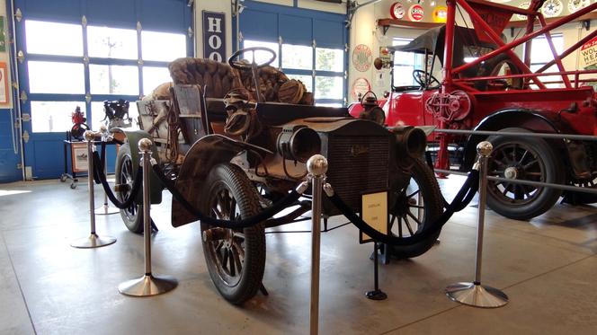 muzeum motoryzacji Heritage Park Historical Village w Calgary