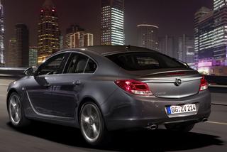 Opel Insignia hatchback, model 2011