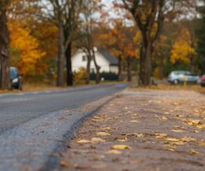 Rusza budowa chodnika i ścieżki rowerowej wzdłuż ul. Kamiennej w Pile