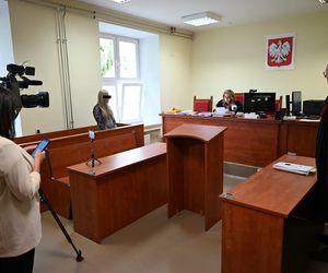 5-miesięczny chłopczyk ze śladami pobicia trafił do szpitala. Sąd ukarał oboje rodziców