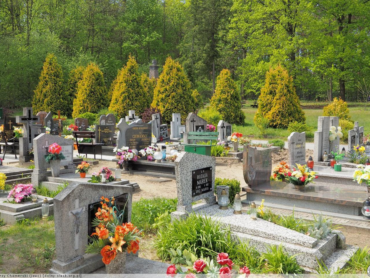 Gorzowski cmentarz w rozbudowie