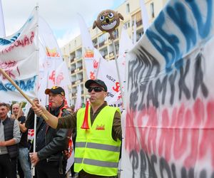 Związkowcy z BEKO protestowali przed ambasadą Turcji 