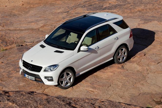 Mercedes M