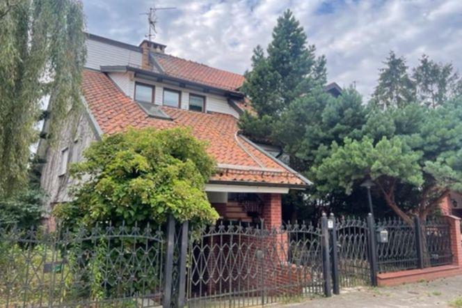 Dom w Elblągu za 525 525,00 zł (cena oszacowana wynosi 700 700,00 zł)