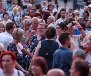 Potańcówka na Rynku w Katowicach 16 sierpnia 2025