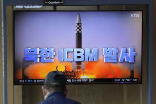 Korea Płn. wystrzeliła trzy rakiety balistyczne w tym jedną o dalekim zasięgu