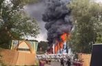 Wielki pożar na scenie głównej popularnego festiwalu. Trwa akcja gaśnicza [ZDJĘCIA]