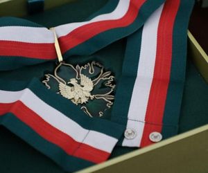 Juliusz Machulski i Jerzy Armata uhonorowani Złotymi Medalami „Zasłużony Kulturze Gloria Artis”