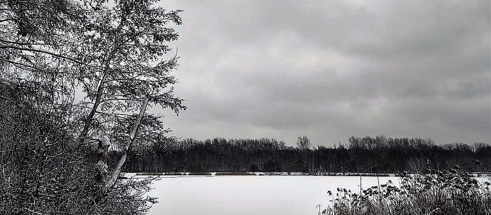 Śląskie: Intensywne opady śniegu i oblodzenia! Wszystko przez niż Benjamin [ZDJĘCIA]
