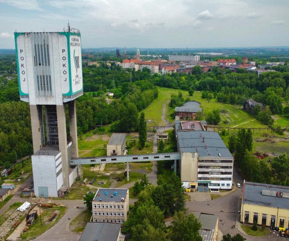 Tereny po kopalni „Pokój” zostaną zagospodarowane. Powstaną tam mieszkania