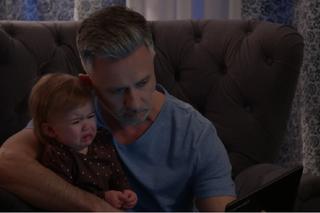 Pierwsza miłość odc. 3608. Artur (Łukasz Płoszajski), Tosia (Zofia Makieła)