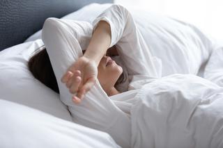 Bezsenność w ciąży: przyczyny problemów ze snem