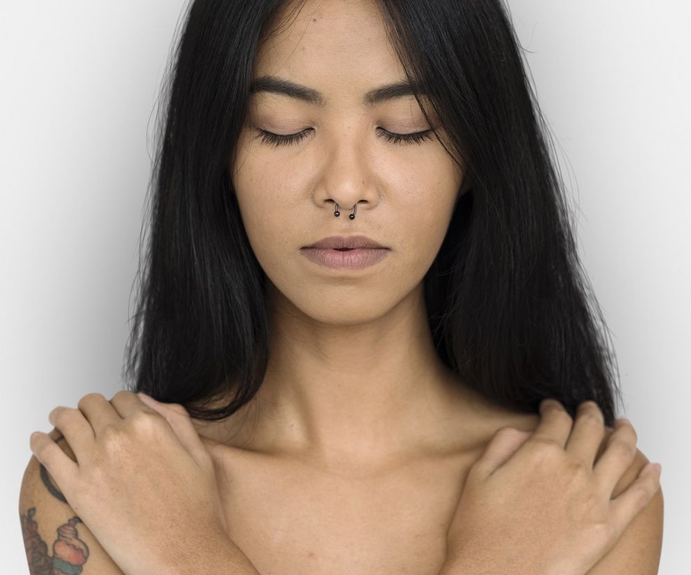 Kolczyk w nosie - przekłuwanie, pielęgnacja. Piercing bez tajemnic