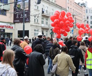 Kosmiczny korowód studencki przeszedł 9 maja ulicami Lublina
