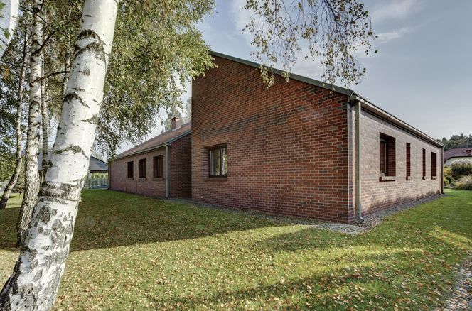Inspiracją dla tyskiego domu były architektura holenderska oraz śląskie familoki