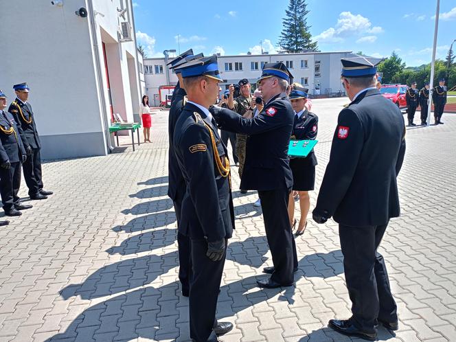 Akty nadania wyższych stopni służbowych odebrało w tym roku 21 strażaków z Komendy Miejskiej PSP w Siedlcach