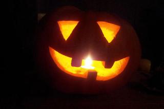 Dynia na Halloween - przepis na jesienny lampion